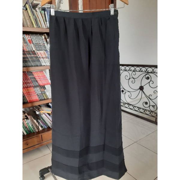 ROK HITAM DASAR ROK SIFON