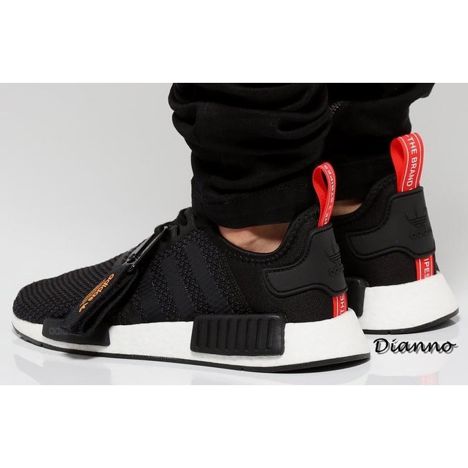adidas nmd hitam