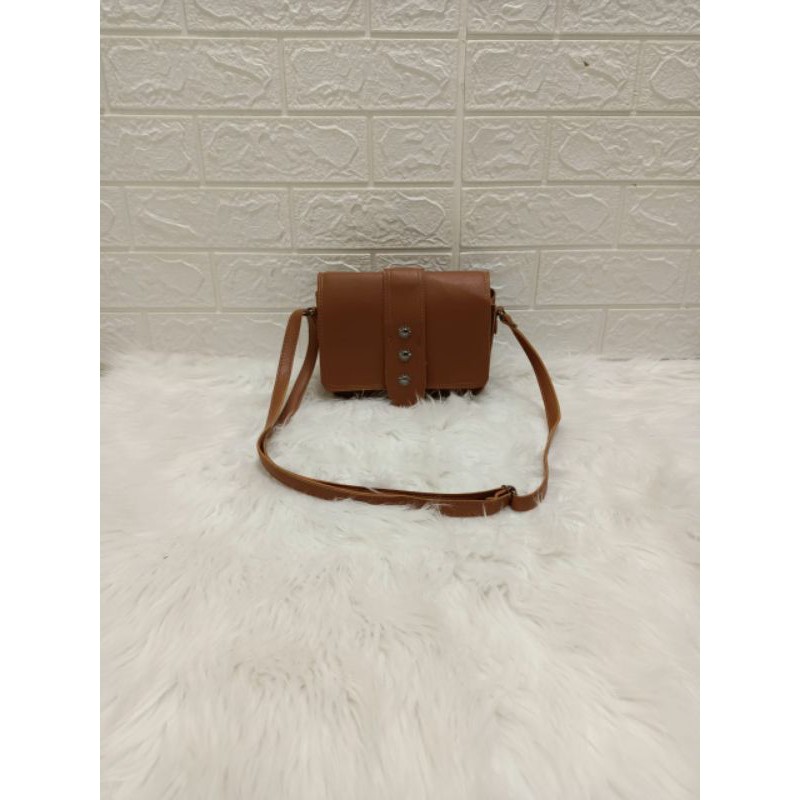 A-ZAHRA CROSSBODY TAS SELEMPANG BISA JINJING  RUANG BAHAN TEBAL