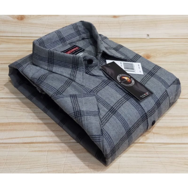 kemeja flanel jumbo pria  XXL XXXL XXXXL lengan pendek import - flanel lengan pendek jumbo big size distro terbaru 2022-kemeja big size lengan pendek motif kotak kotak