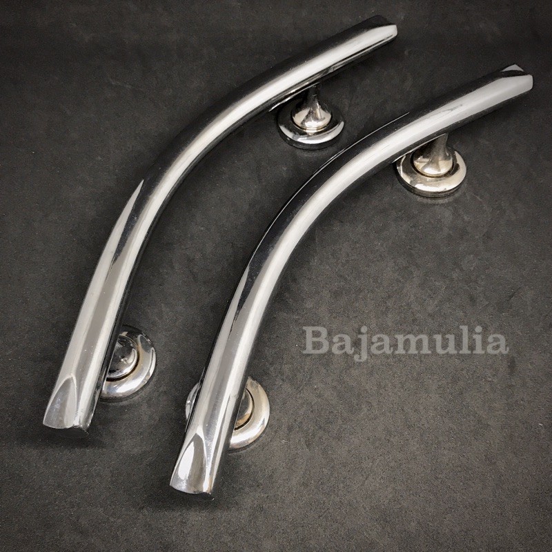 handel pintu / tarikan pintu / handel pintu kupu tarung / door handle