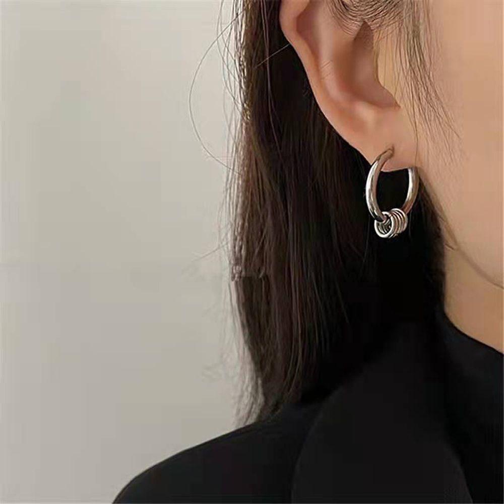 Mxbeauty Anting Hoop Wanita Punk Vintage Hiphop Stainless Steel Bulat Untuk Pria Stud Earrings