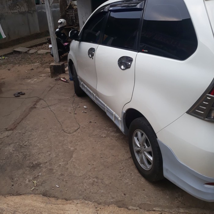 aksesorise mobil Sparepart Mobil Bodykit toyota avaza luxsury