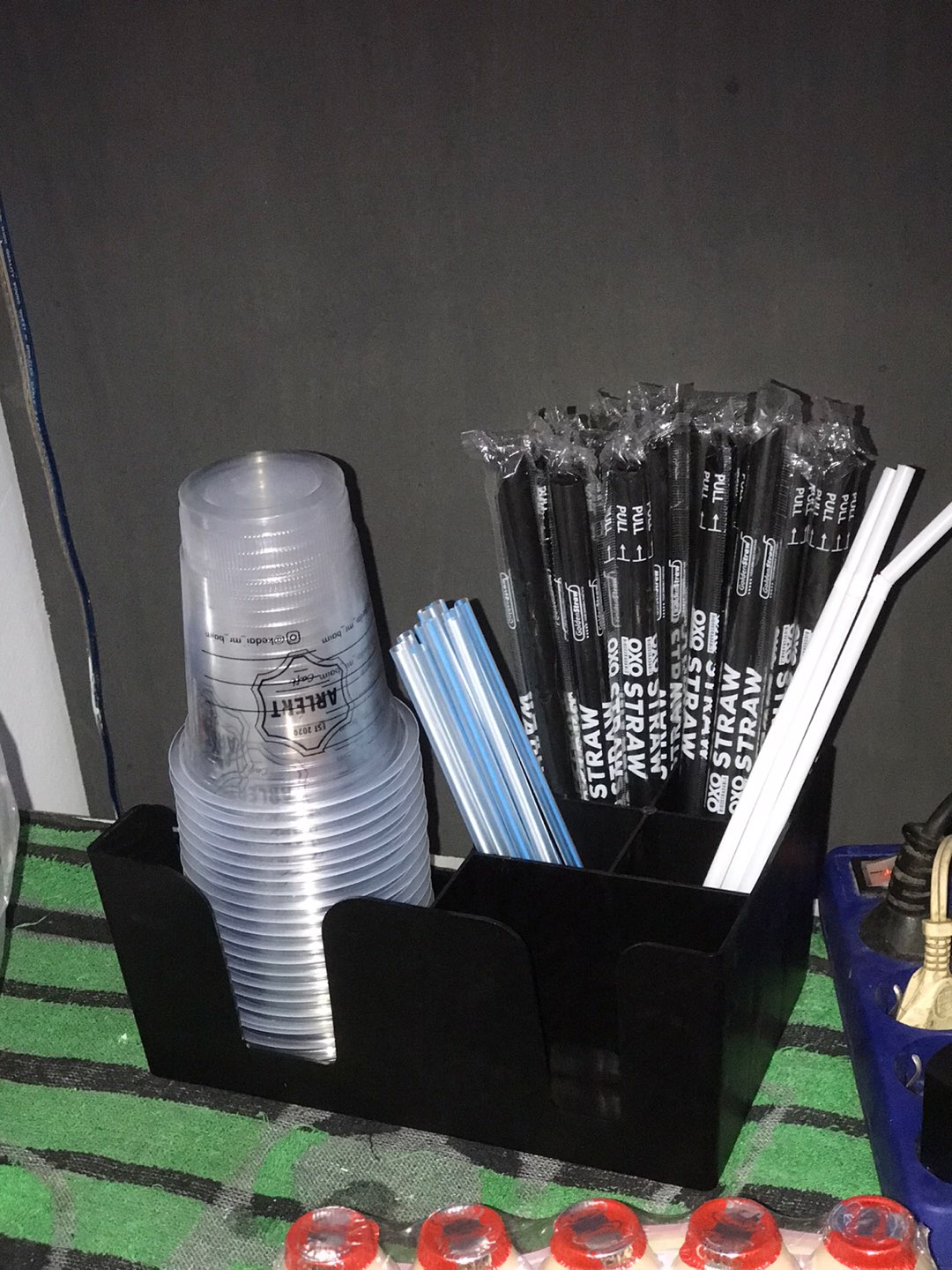 Rak Tempat Menyimpan Tisue / Bar Caddy Dengan 6 Sekat / Rak Tissue Serbaguna / Rak Meja 6 Sekat