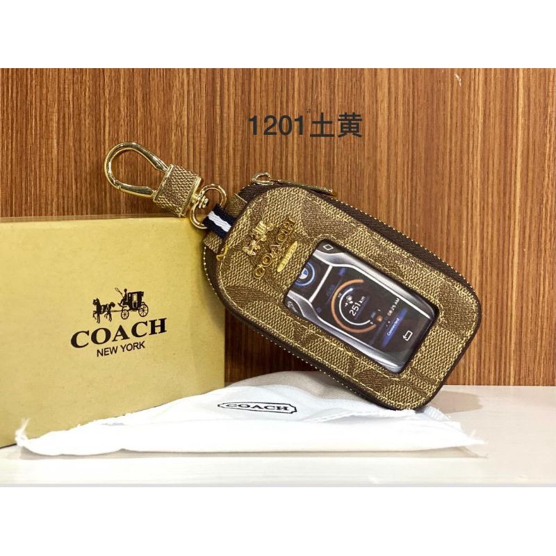 Coach dompet gantungan kunci mobil mika