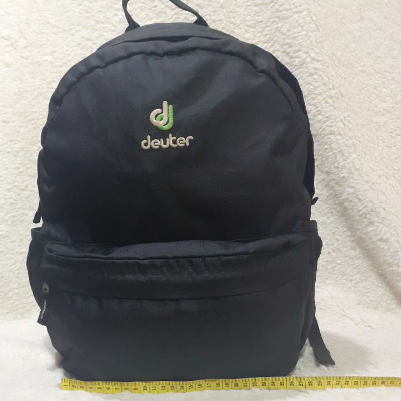 Tas Ransel Second / Preloved / DEUTER Backpack Hitam / Bekas.