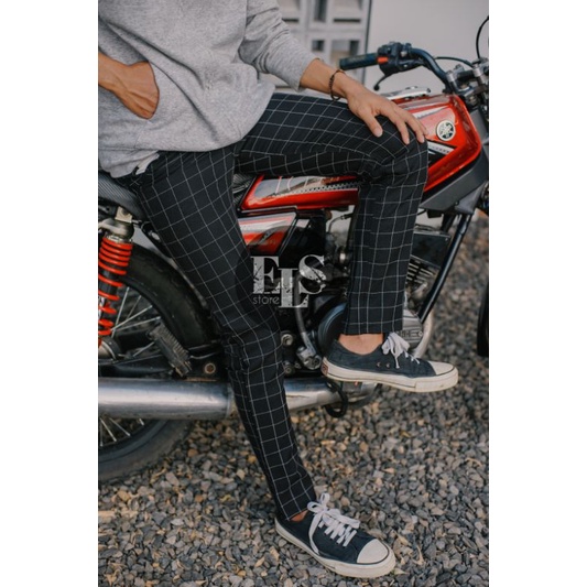 Celana Chino Tartan Panjang Pria  Angkle Distro Ori Terbaru Motif Kotak Kotak Original Terlaris Murah Celana Cino Tarsan Chinos