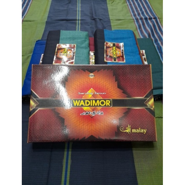 SARUNG TENUN WADIMOR MANIK-MANIK