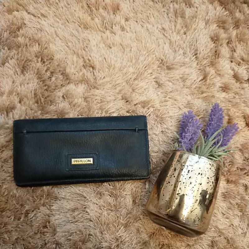 preloved dompet papillon hitam D948-670-DMP