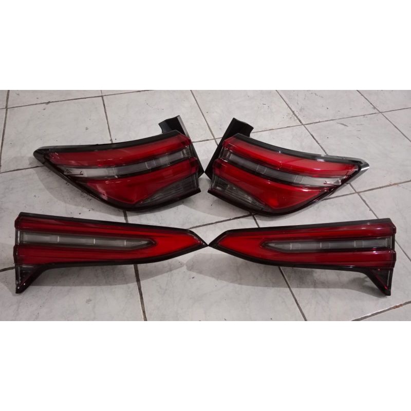 stoplamp lampu belakang fortuner vrz 2021 oryginal