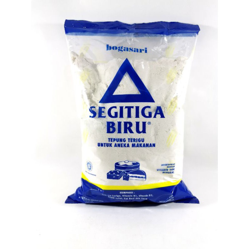 

Tepung terigu segitiga biru ekonomi 1 kg