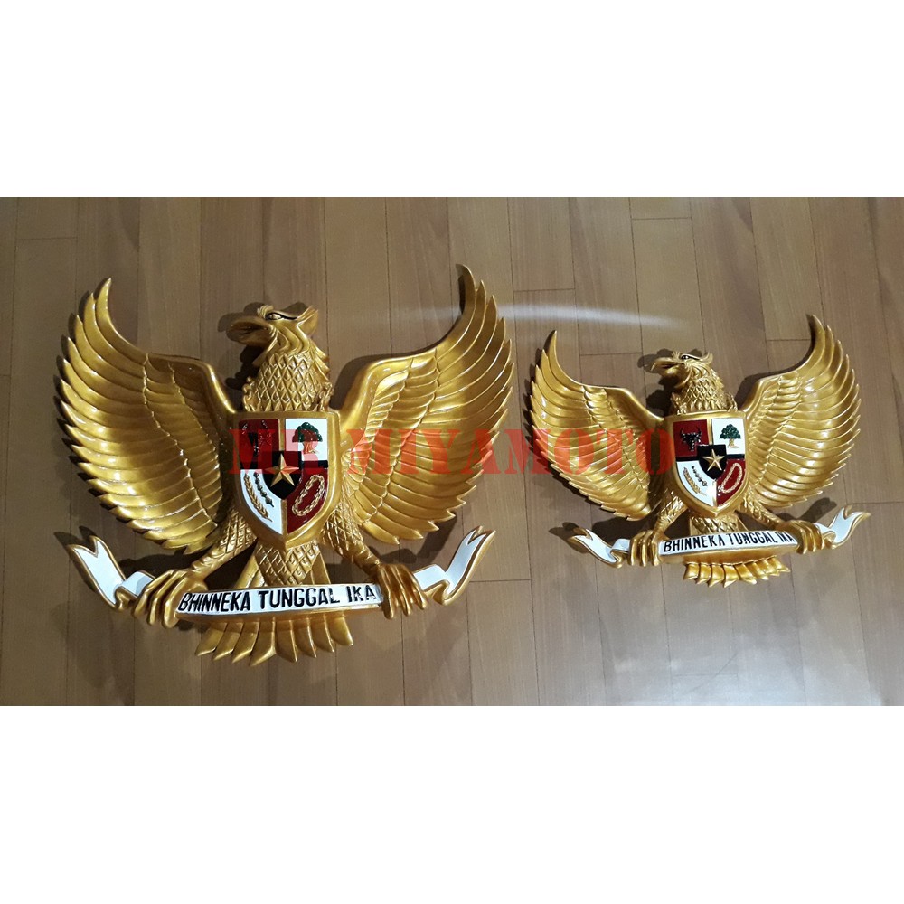 Patung Burung Garuda Pancasila Fiber Ukuran BESAR 65x50cm