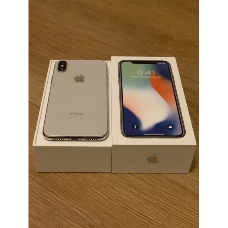 IPHONE X 64 GB SILVER