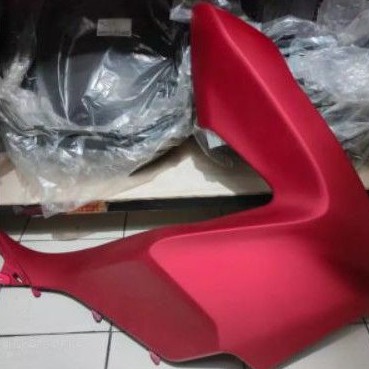 cover front side R sayap  tameng kap samping kanan PCX 150 new lokal k97 merah doff merah dop origin