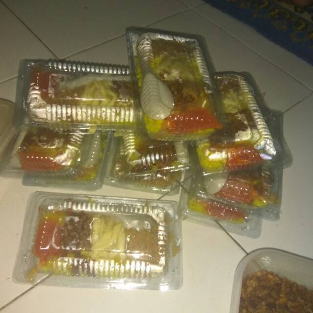 

Nasi kuning