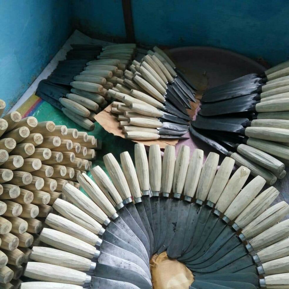 pisau dapur asli madura / pisau baja / pisau tajam / lok nyana