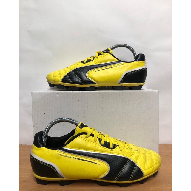sepatu bola bekas/Second Puma universal FG