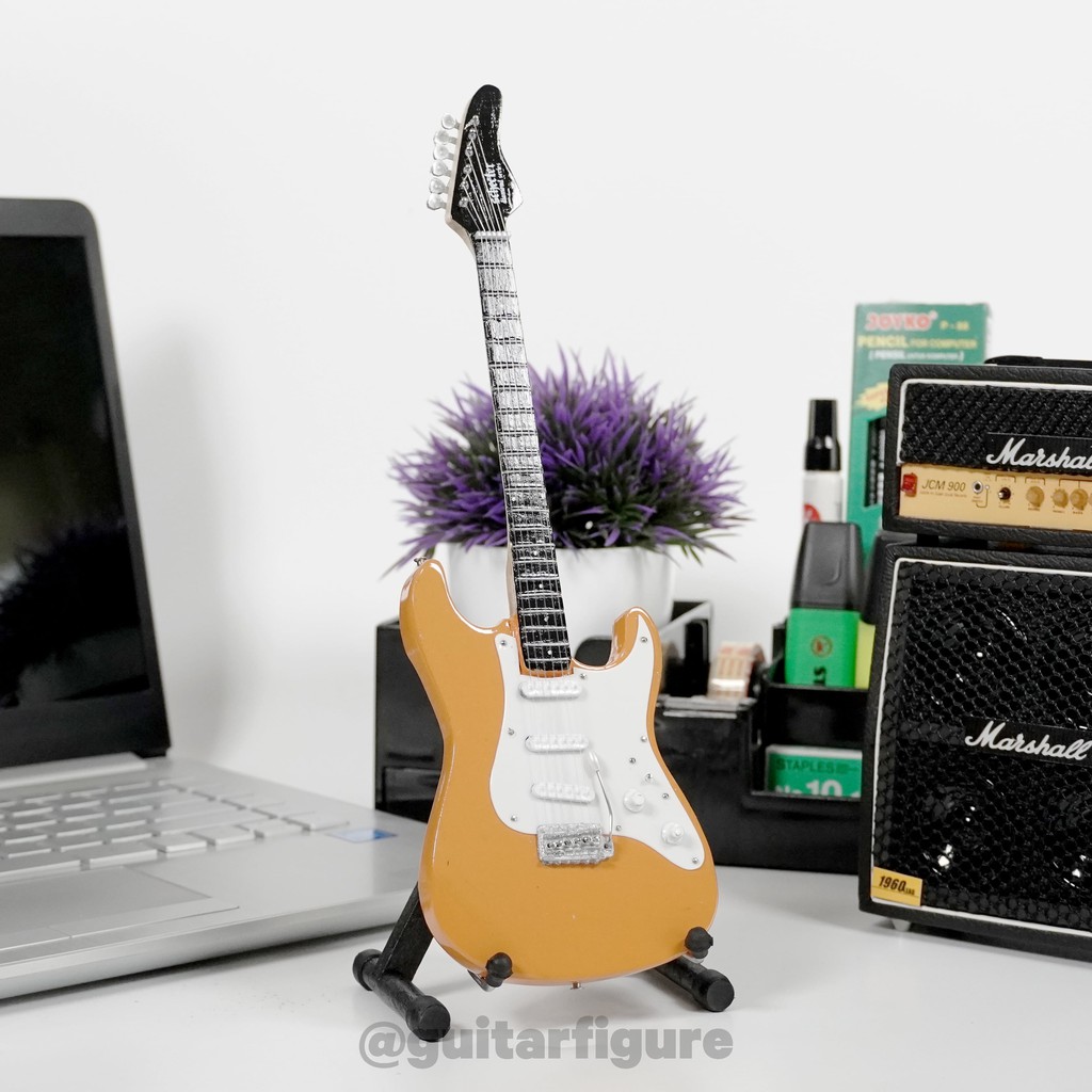 Miniatur Gitar Schecter Atomic Orange USA Nick Johnston Signature