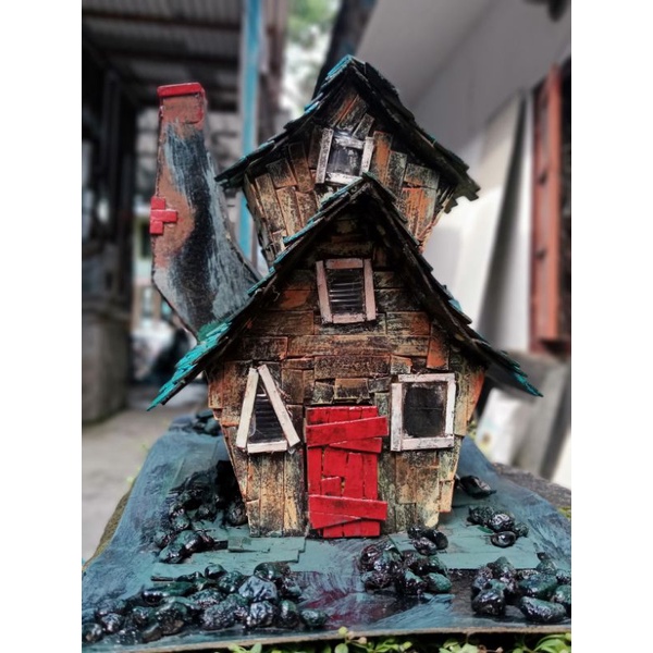 Jual miniatur rumah hantu, dollhouse miniatur rumah jaman dulu