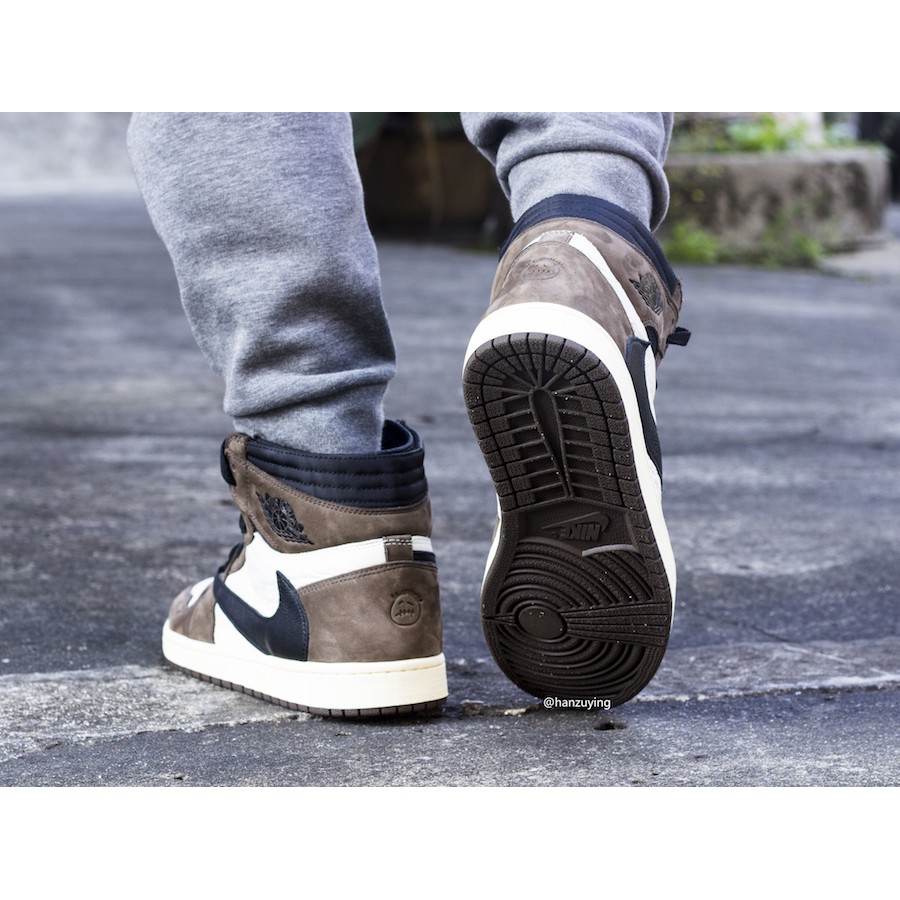 Air Jordan 1 Retro High Travis Scott (Original Authenthic)