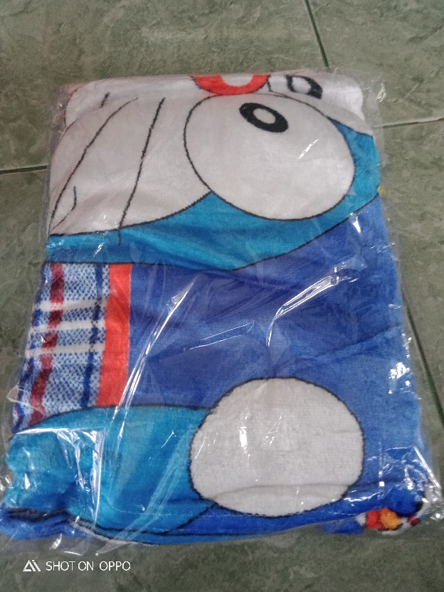 Selimut Anak-anak Karakter Doraemon Biru