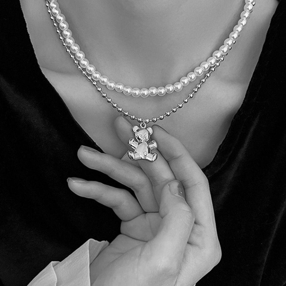 Mxbeauty Kalung Beruang Mutiara Berlapis Ganda Temperamen Vintage Perhiasan Perempuan Desain Rasa Hadiah Untuk Her Korean Style Necklace