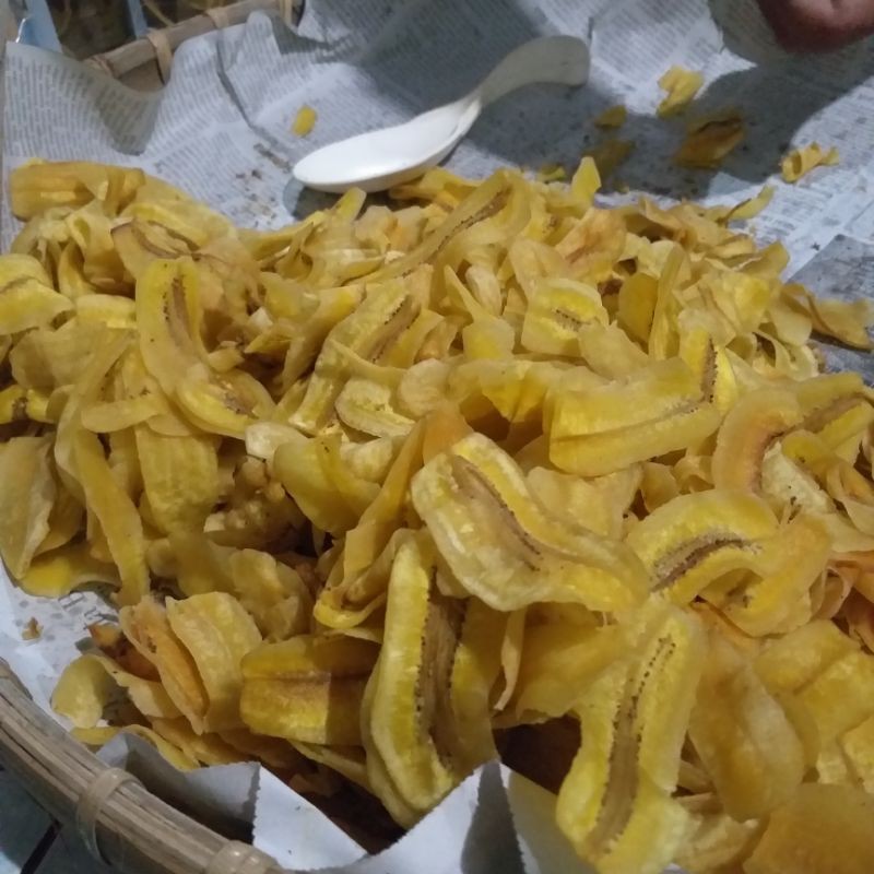 

KRIPIK PISANG VIRAL 1/2 Kg GURIH RENYAH