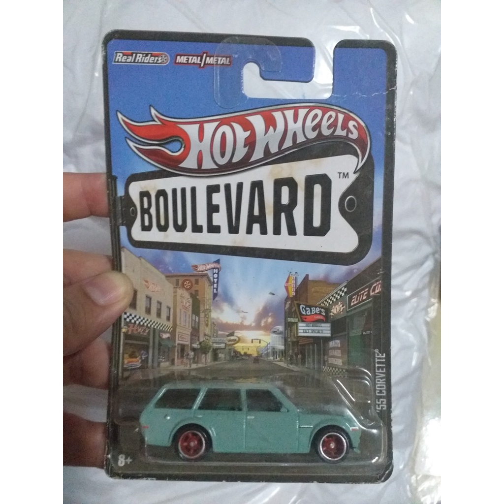 HOT WHEELS BOULEVARD DATSUN WAGON ERROR NAMA