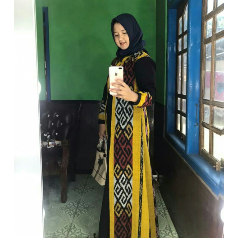 GAMIS TENUN SEROJA