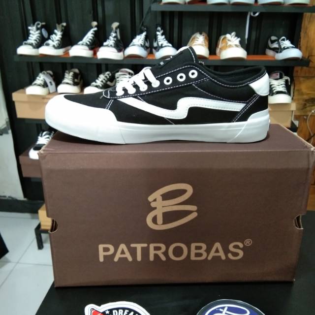 Patrobas ivan low black white