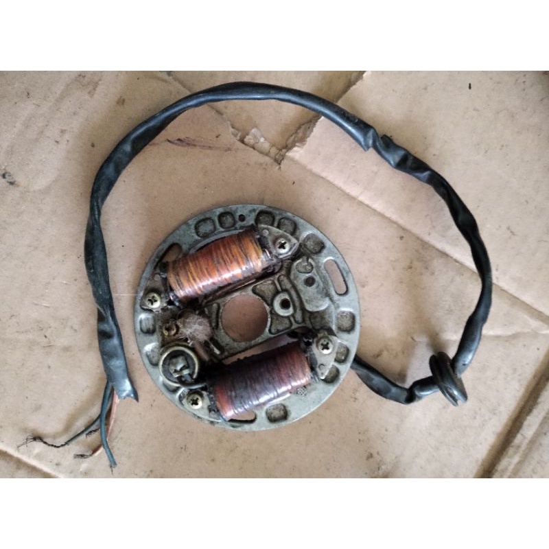 spul/dudukan spul plati ORI copotan Suzuki a100