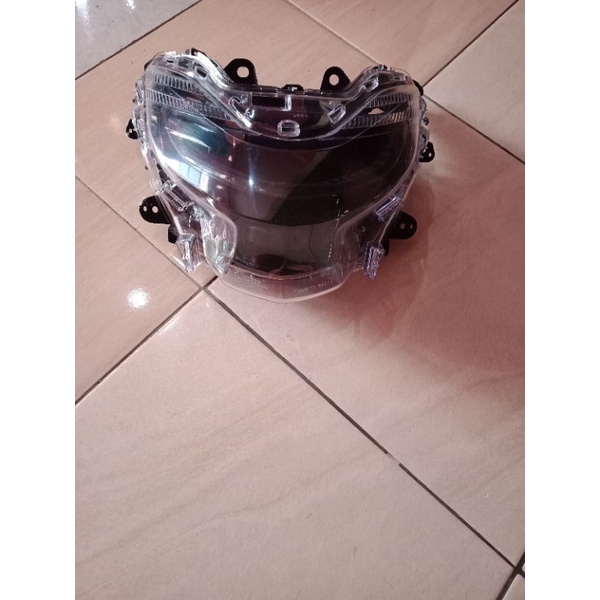 replektor lampu depan yamaha gear 125