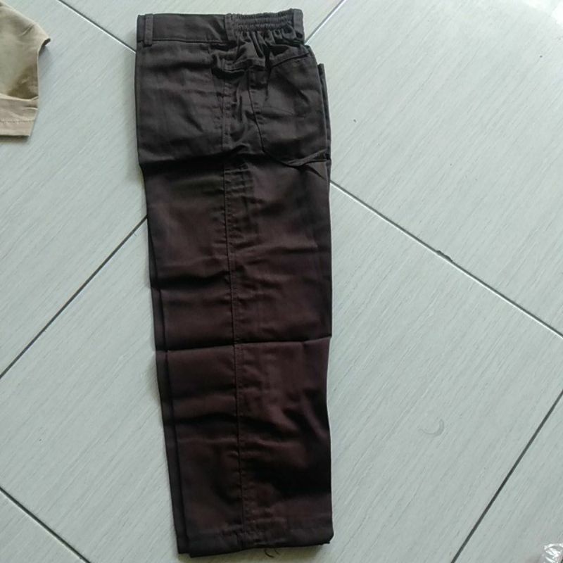 

celana Pramuka