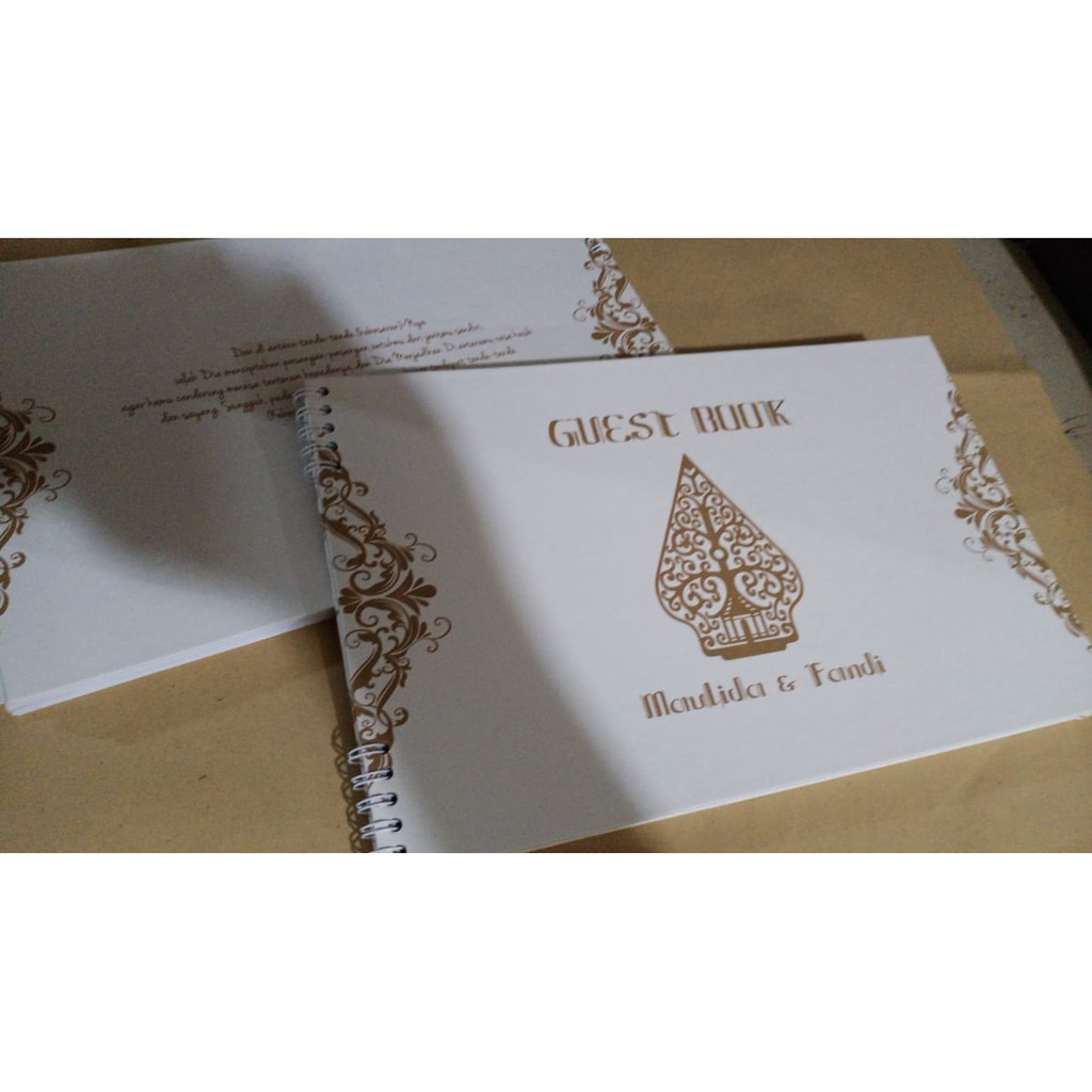 

Buku tamu hard cover Custome Nama & Tanggal