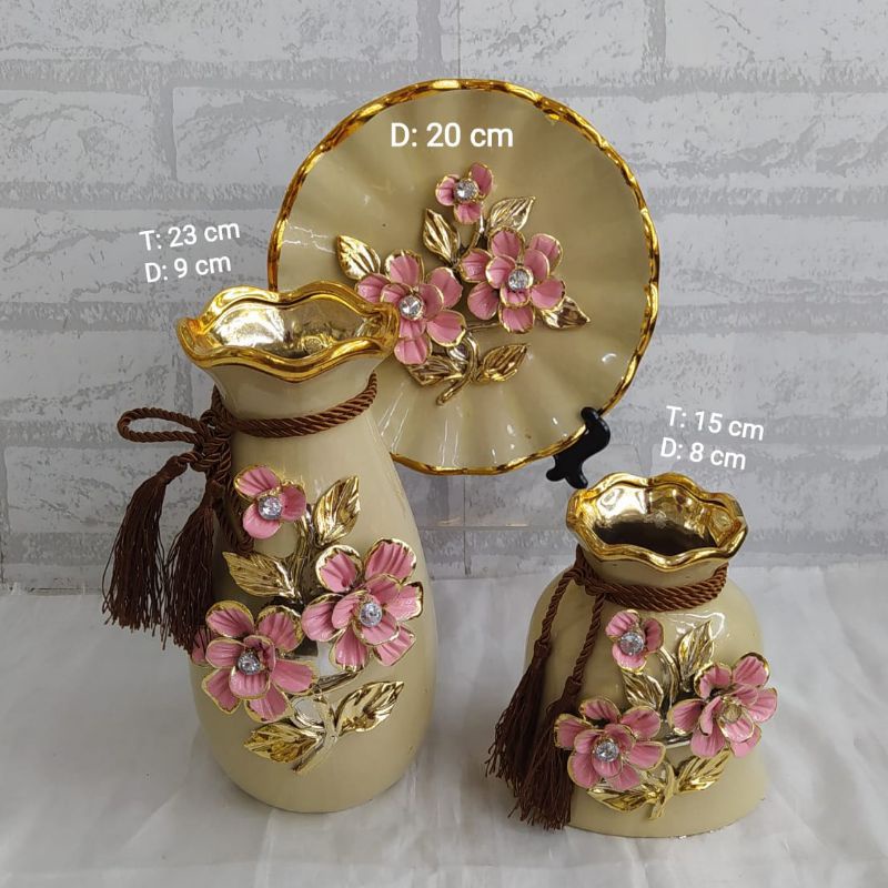 pajangan keramik set 3