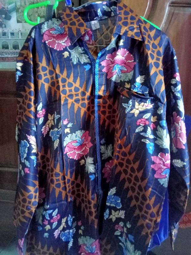 Couple Batik / Seragam Batik / Batik Kebaya Motif Bunga Sepatu Navy