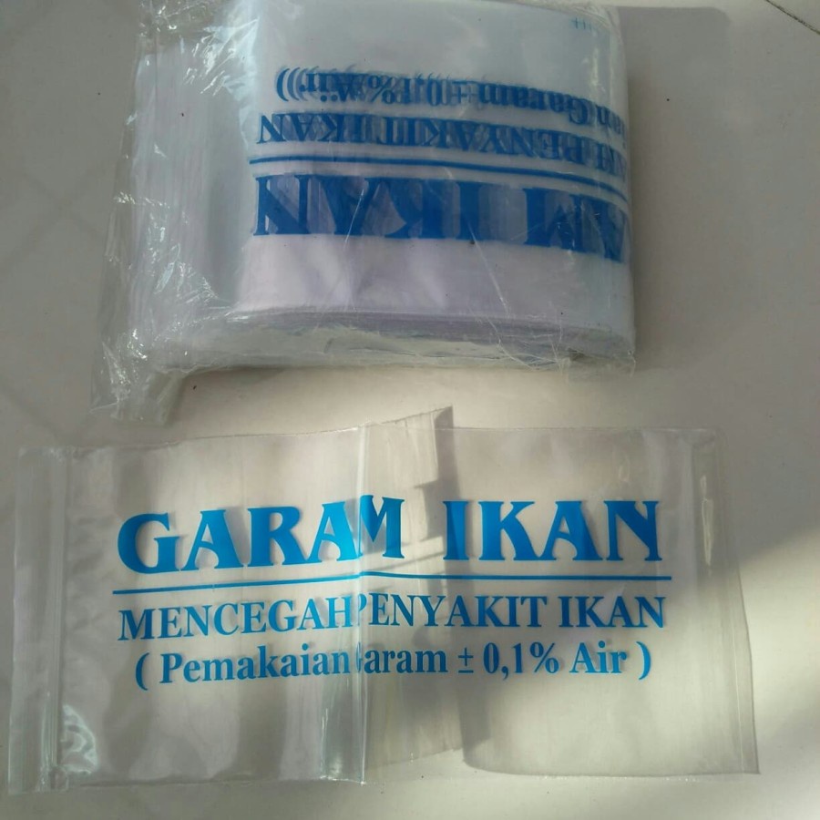 PLASTIK GARAM IKAN 500 GRAM / PELASTIK GAREM IKAN 500 GRAM AQUARIUM ISI 100