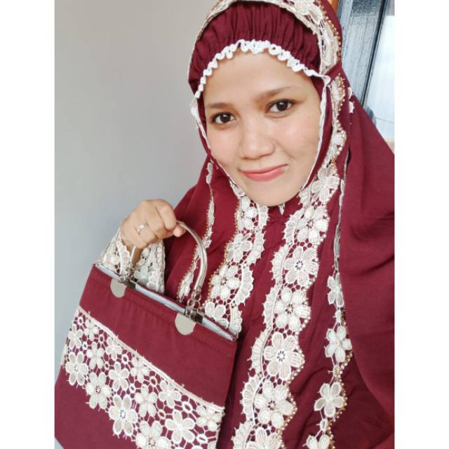 Mukena bahan katun silk