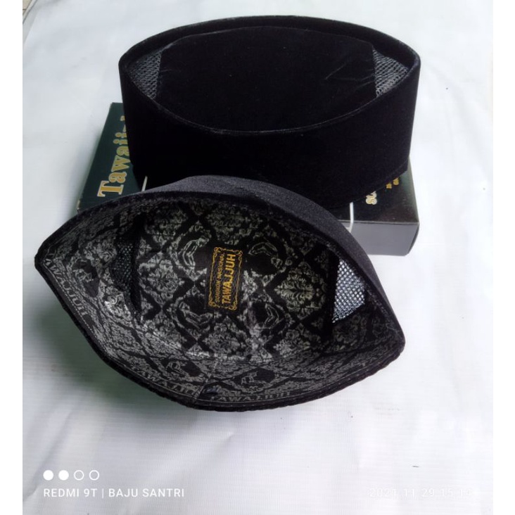 Songkok hitam tinggi 10/songkok president