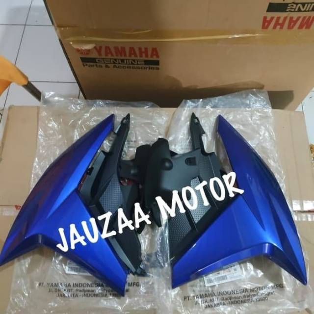 SAYAP KUPING TANGKI VIXION ADVANCE NVA SET BIRU ORIGINAL