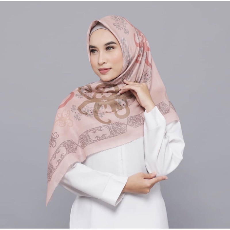 Tsabita scarf wakaroros series