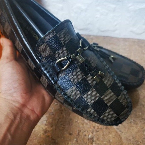 SEPATU LV MIRROR LOAFER PRIA MOTIF KOTAK KOTAK