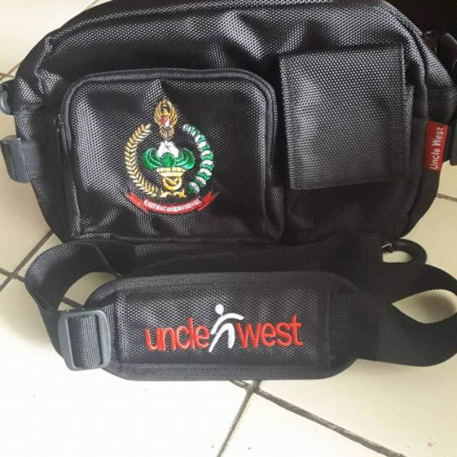 Tas pingangUncleWest
