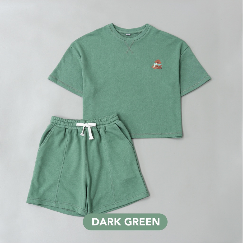 Mooi x Kellysco Oversized Set Setelan Wanita (MOM)-DARK GREEN