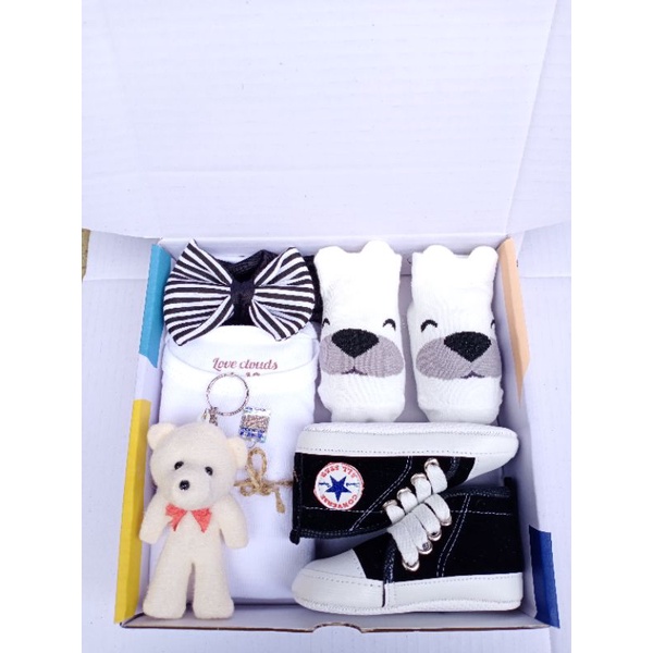 Hampers Bayi Newborn Baby Gift Set Unisex Kado Lahiran Parcel Bayi Laki-laki Perempuan-Prem HitamPutih Pita