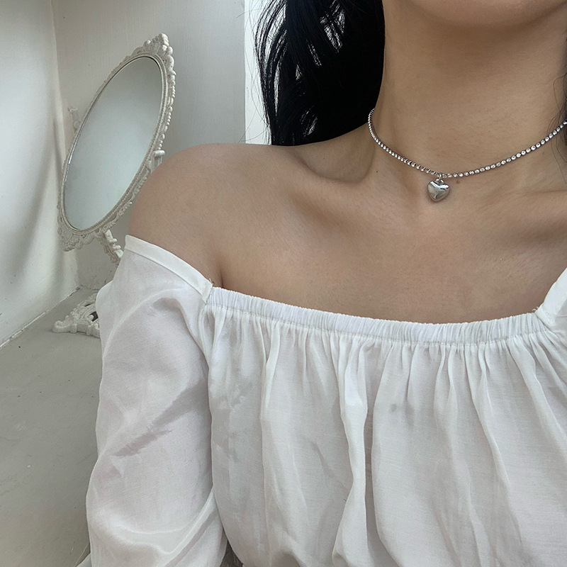 Kalung Rantai Choker Klavikula Hias Liontin Hati Berlian Gaya Korea Untuk Wanita