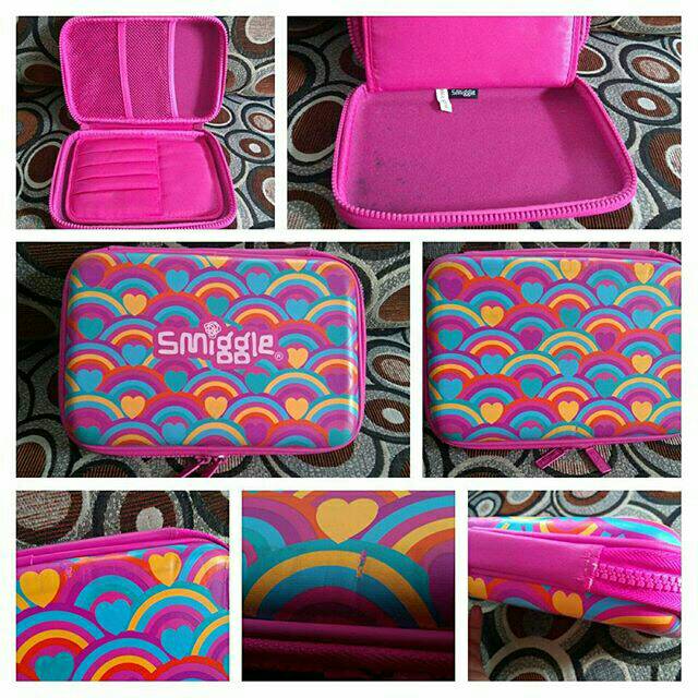

Smiggle Pencil Case