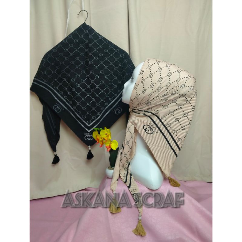 Segi Empat Plisket Jambul Motif Branded/Segi Empat Branded/Segi Empat jambul