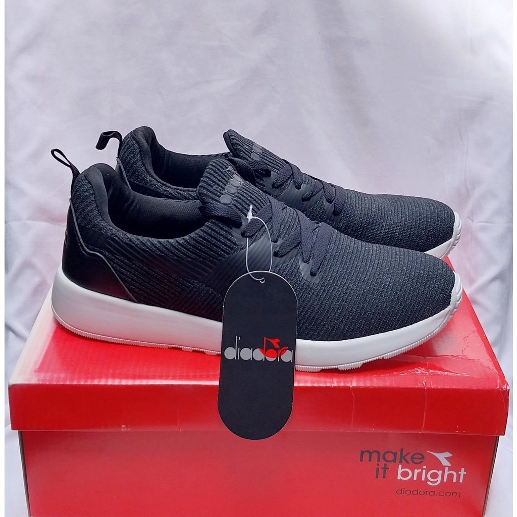 TERMURAH Sepatu Running Lari Pria DIADORA Assolo Original Men Black White Size 43