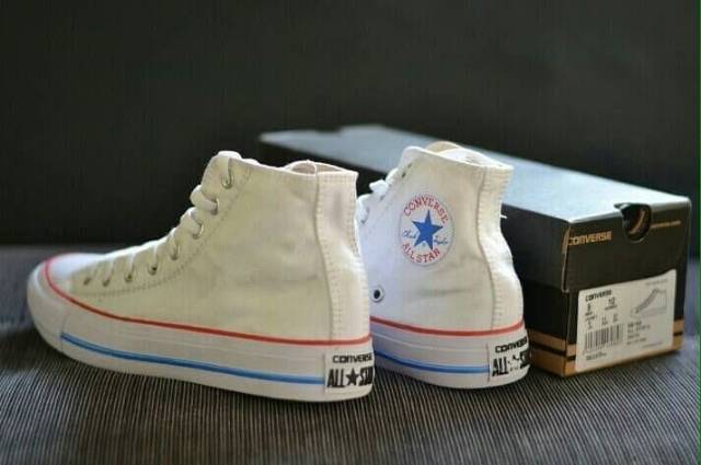 Sepatu Converse Allstar High Tinggi Full White Putih Polos Sneakers Casual Kerja Kuliah Terlaris